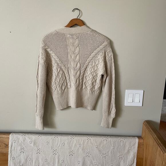 GAP button down brown tan cardigan with front pockets size medium - Picture 4 of 4